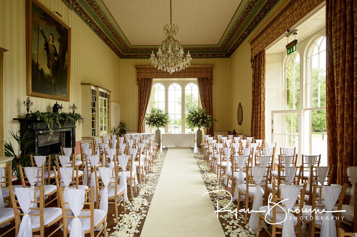 RyanBPhoto's tweet photo. Beautiful styling and flowers by 2 of Yorkshires best @HartCoFlowers and @ambienceHGT @swintonestate yesterday @Swintonweddings #swintonpark #wedding #weddings #flowers #styling https://t.co/2IJQ2Qaj5l