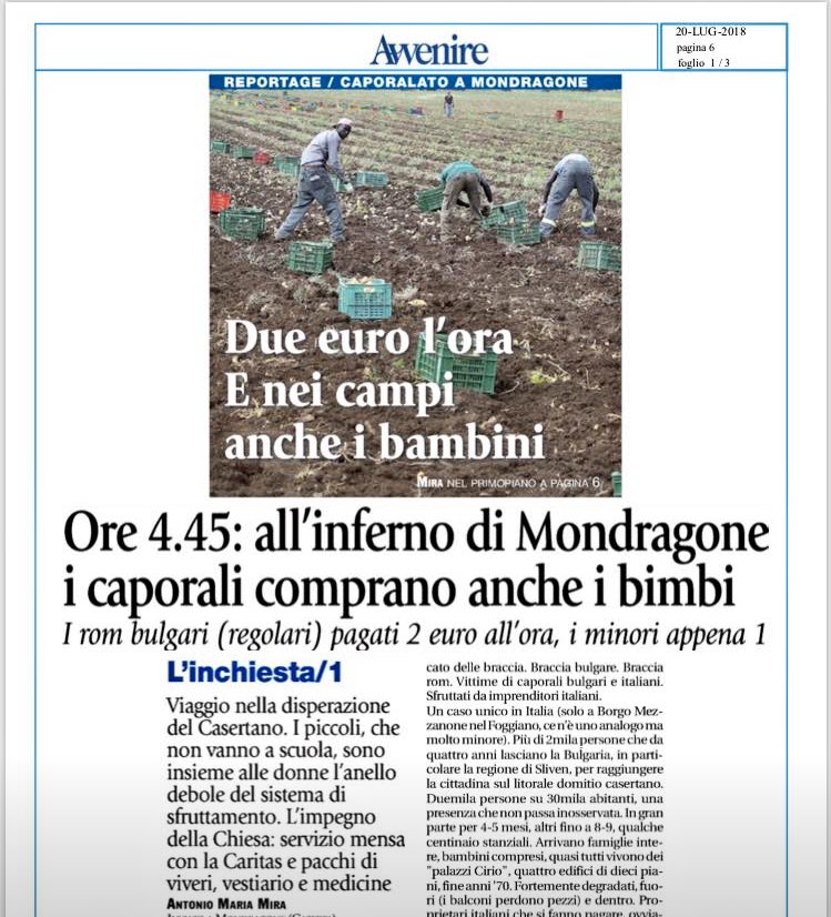 Gio_Piglialarmi's tweet photo. #Mondragone. Sfruttamento e razzismi che si incrociano. Da una parte, cittadini che si ribellano agli stranieri. Dall’altra parte compaesani degli stessi cittadini che sfruttano questa manodopera (forse mentre contano i soldi, imprecano anche per la presenza di troppi stranieri). https://t.co/VEJRzeQcOb