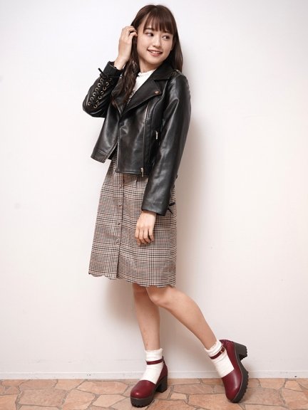 _fashionwalker_'s tweet photo. 【Cherite by PRIME PATTERN】
秋もとことん可愛く♪
最新コレクション☆先行予約スタート♪
「72時間限定 #タイムセール 」も同時に開催中~っっ★
7/23(月)AM11:59まで!
https://t.co/y0EOphMvZD
#シェリエットバイプライムパターン #primepattern #2018aw #2018秋冬 https://t.co/xL3CktaDNc