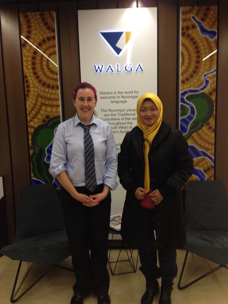 FatimahYun's tweet image. Had fruitfull discussion about waste management system and policy priority at Western Australian Local Government Association (WALGA) - Adaptive waste management System and smart treatment technology research project #kemristekdikti #