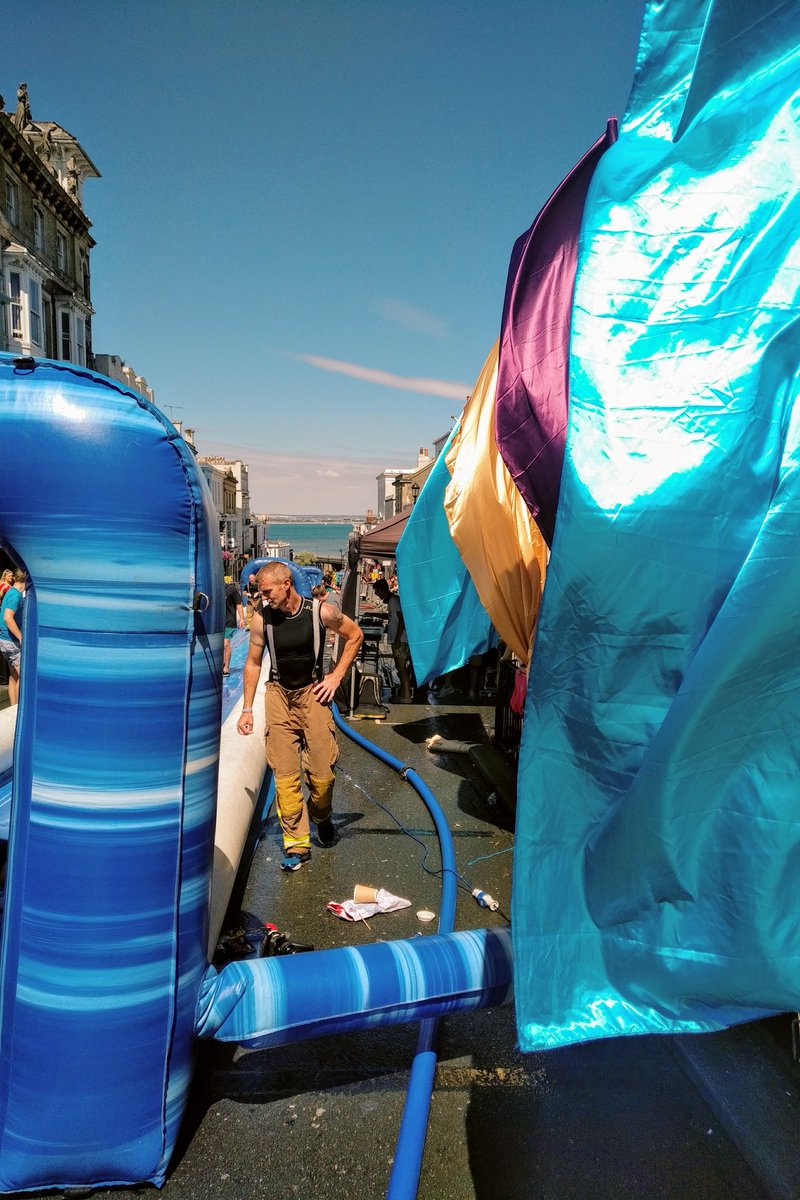 RydeAbide's tweet photo. A very hot Heatwave #RydeSlide event happening today #comehaveago https://t.co/8FZtg5tLYC