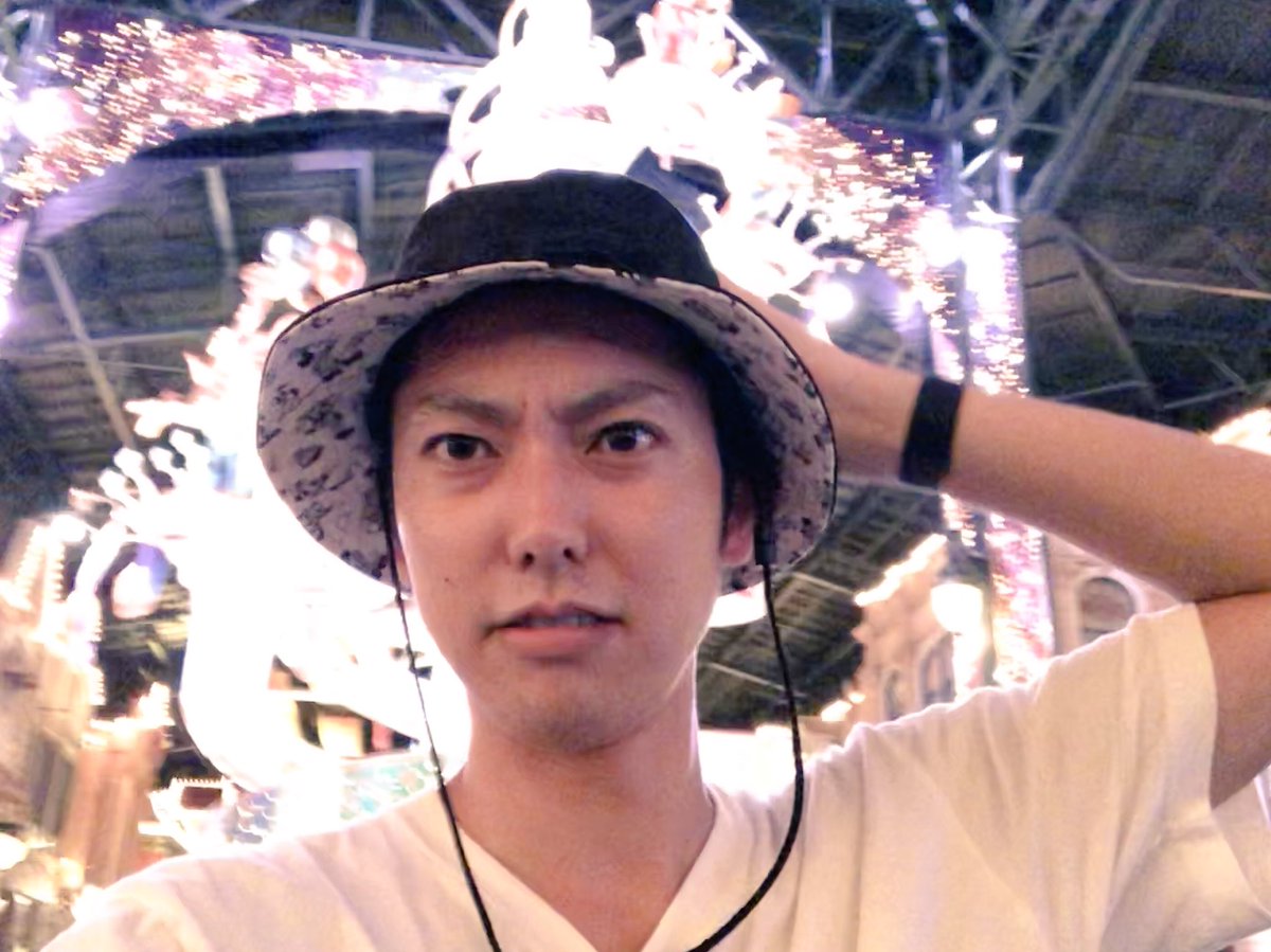 ないとー おるたな Twitter પર ウォルトディズニーはかつて ミッキー ミニー ないとー その3人での活動を望んでいた しかし俺は夢の国よりも お前たちのいる現実世界を選んだ それだけのことさ 1日1ナルシスト ディズニー たまにリトルグリーンメンに ないとー おるたな Twitter પર ウォルトディズニーはかつて ミッキー ミニー ないとー その3人での活動を望んでいた しかし俺は夢の国よりも お前たちのいる現実世界を選んだ それだけのことさ 1日1ナルシスト ディズニー たまにリトルグリーンメンに