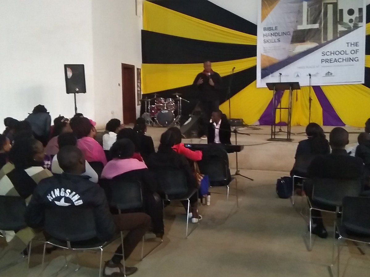 Gideon Lemaiyan head of AFLEWO Nairobi Production on stage conducting training on sound. #WorshipTraining