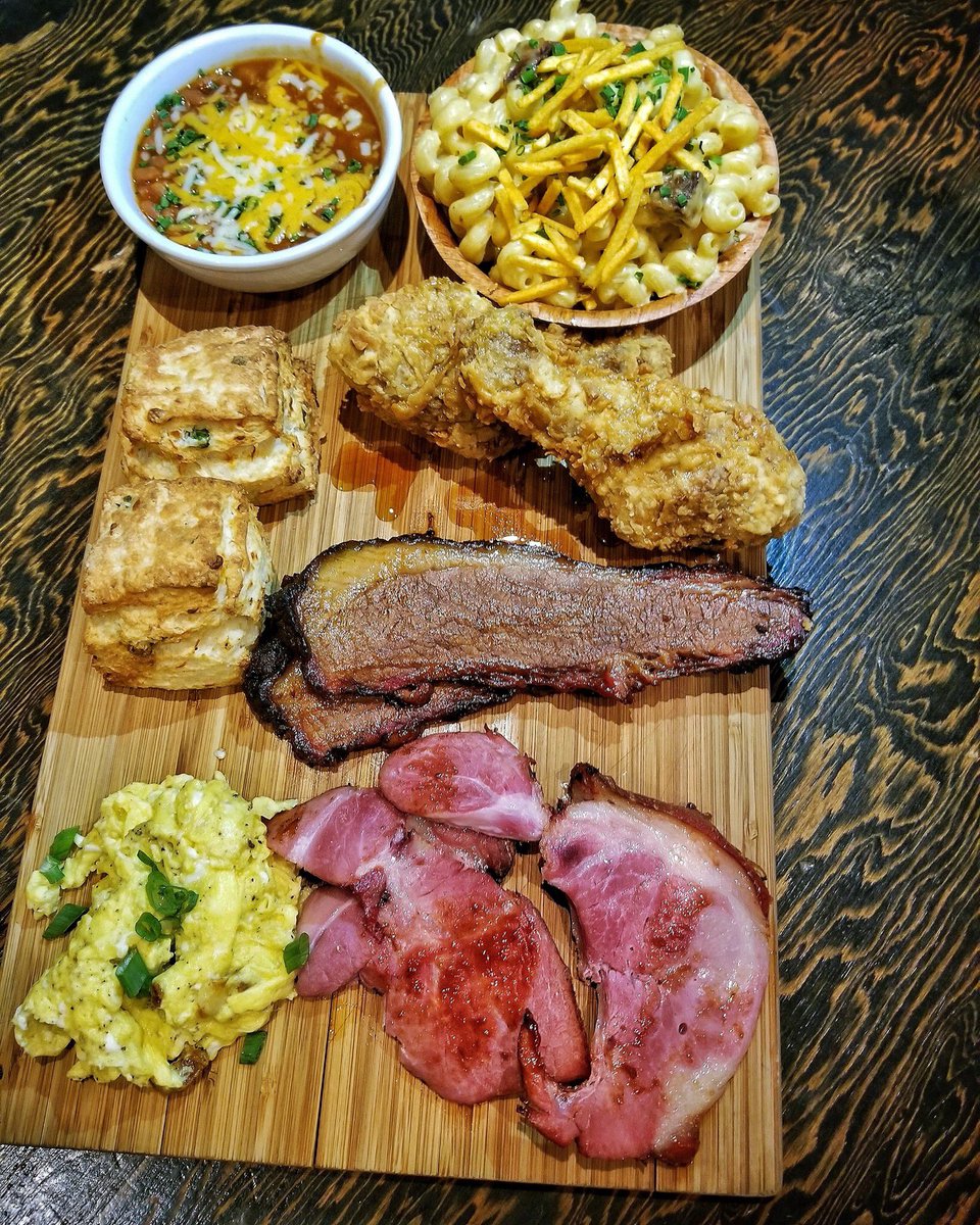 Saltlicksmokehouse tweet media