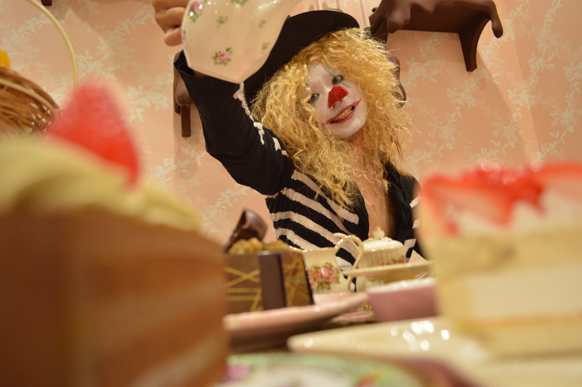 シャーロットモンドール Twitter Search Twitter