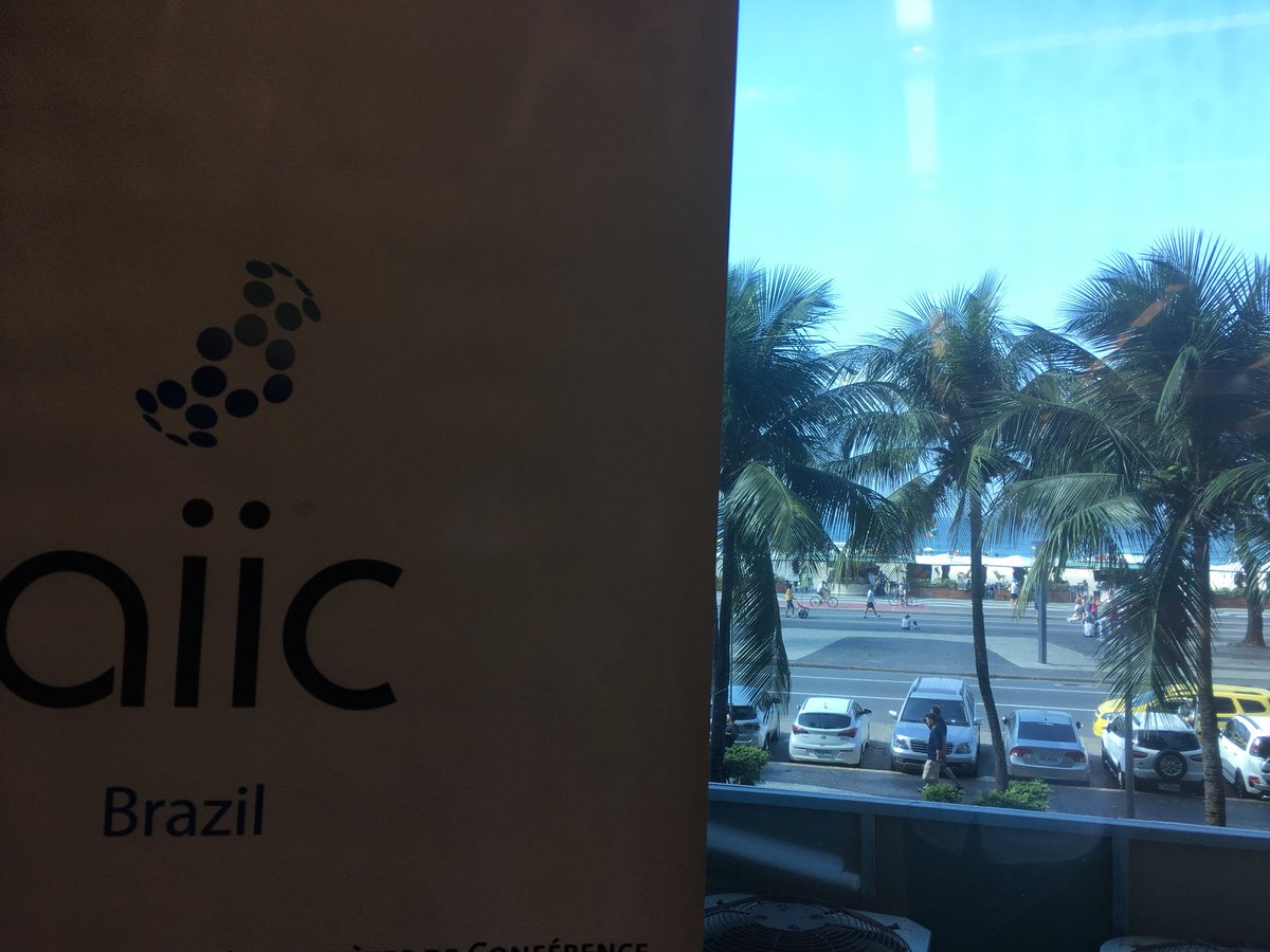 AiicPRIMSinRio's tweet photo. Sunday in Copacabana #primsrio18 https://t.co/wfyuAWQQ8N