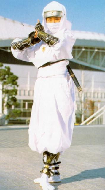 ニンジャホワイト鶴姫 広瀬仁美の直筆サイン色紙 忍者戦隊