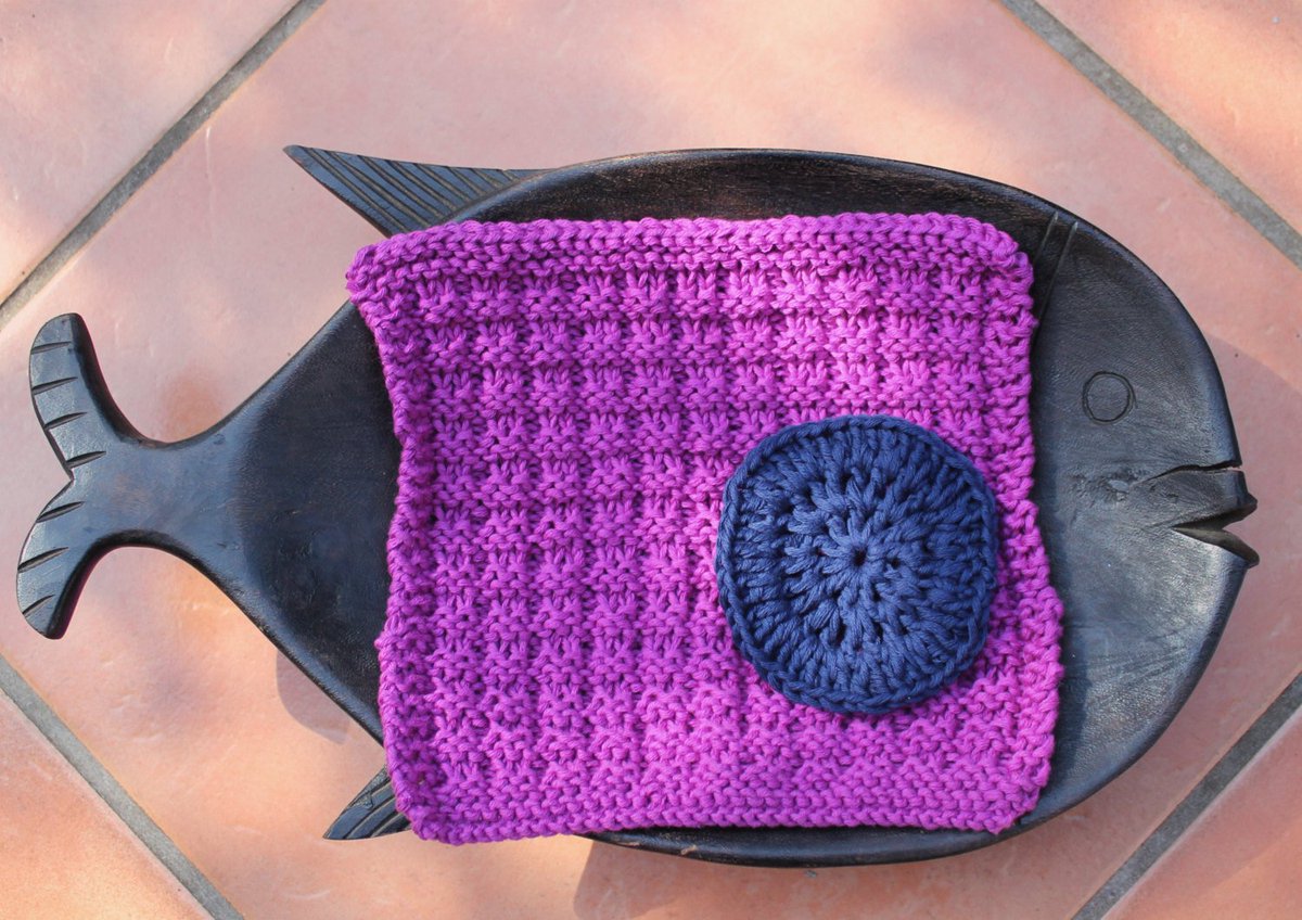 kennainafrica's tweet photo. Hand knitted wash cloths , Cotton face cloth , Face scrubbies , Absorbent wash cloth , Spa face cloth , Hostess gift , Bridal gift . https://t.co/yJbtm55TZF #Etsy #KennaInAfrica #Handmade #KitchenCloth https://t.co/Mn86WuabTv