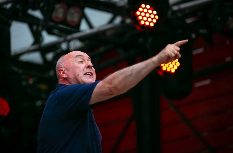 HOME_mcr's tweet photo. From Levenshulme to Little Hulton, up next @monkeywood present 19 teeny tiny plays about Manchester and it's people. Are you ready @NationalTheatre's #RiverStage? Photos from @CamSlates https://t.co/fmcpLP0rx5