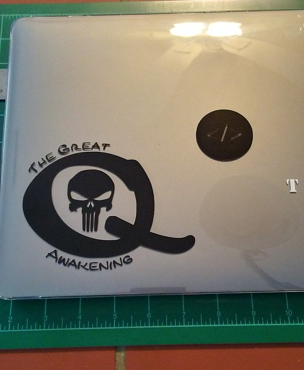TacticalMoses's tweet photo. Rockin some new vinyl. The design turned out nice. https://t.co/O8KDKBCbRl