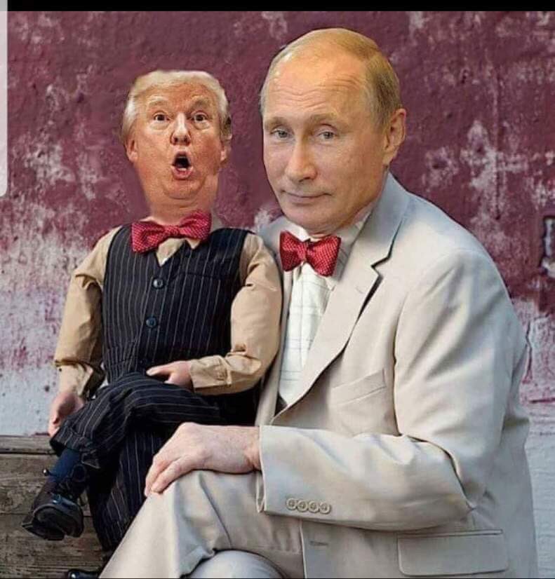 lekinzie's tweet image. #CarterPage #FISAWarrant Smuggled photo taken at #TreasonSummit