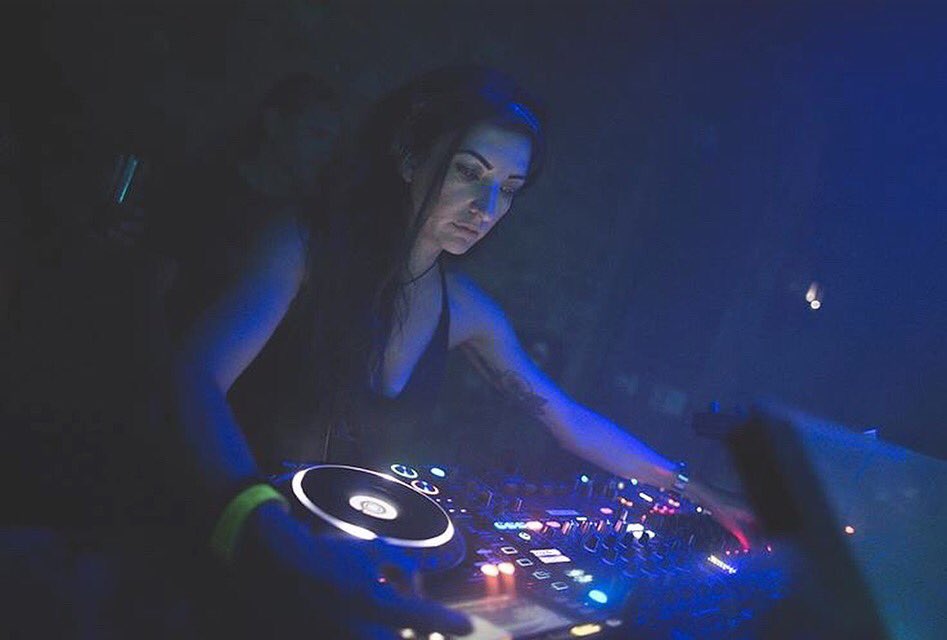 djjulietfox's tweet photo. Always good to be back London and big thanks for having me @Egg_Club_London & @MrAfterParty1 πβ¨π¬π§ #backtoibiza #byelondon
#egglondon #mrafterparty #julietfox https://t.co/jYP2W2eShE