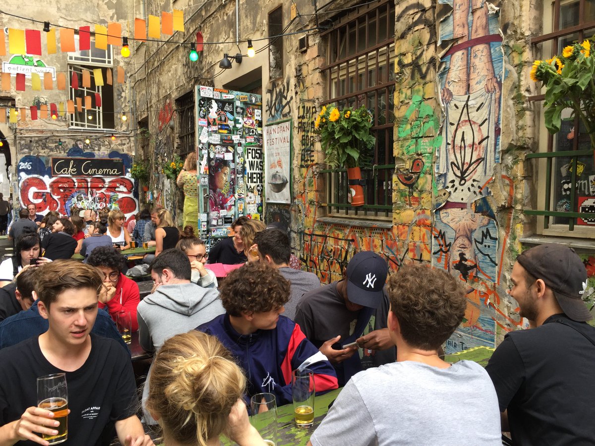 adkillian's tweet photo. #Urban #Berlin https://t.co/OYyiHnx5fn