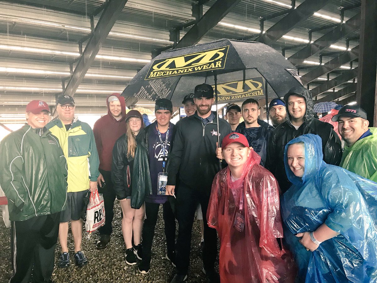 EgolfLeeann's tweet photo. I see @NBCSN interviewing the drivers at their private motorcoaches but if you want to find @CoreyLaJoie heβs up in the stands getting soaked with the loyal @NHMS fans! π #NASCAR #whatfanswant https://t.co/Fyy61JBRmW