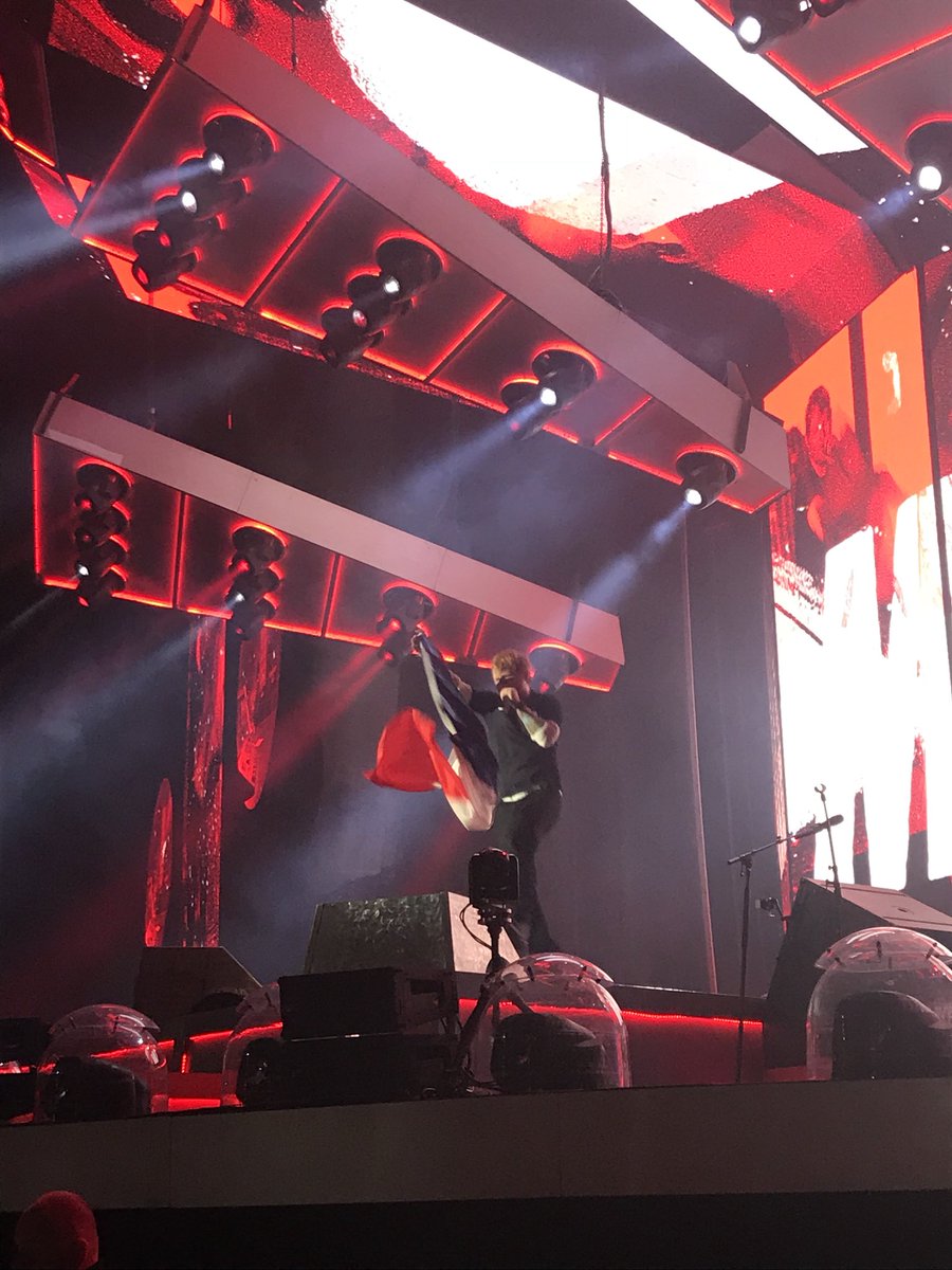 teddyshrn's tweet photo. Ed at the Stade de France - Paris (my pics) 🇫🇷 https://t.co/TpG26V4qdg