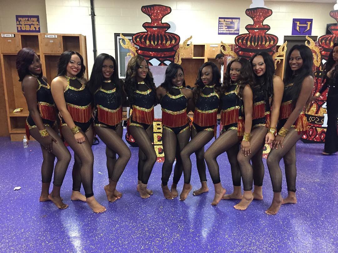 tanesha dancing dolls