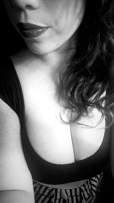 Hii where is the twitter people??😅😅😅 #naturaltits #bigboobteenies #bigboobs  @BigBreastPics @BoobsPics<a href="/tag/naturaltits"class="tags">#naturaltits</a><a href="/tag/bigboobs"class="tags"><span>#bigboobs</span></a><a href="/tag/bigboobteenies"class="tags"><span>#bigboobteenies</span></a>