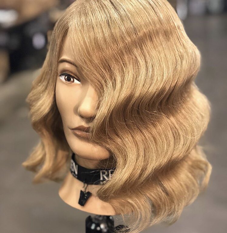 PivotPointIntl's tweet photo. Diane is ready for her big break! π’π¬π₯ #LightsCameraAction #HollywoodWaves #CurlSet #Redken #PivotPoint #LearnForward (πΈ: @twyllajane) https://t.co/R0FOtLeYSc
