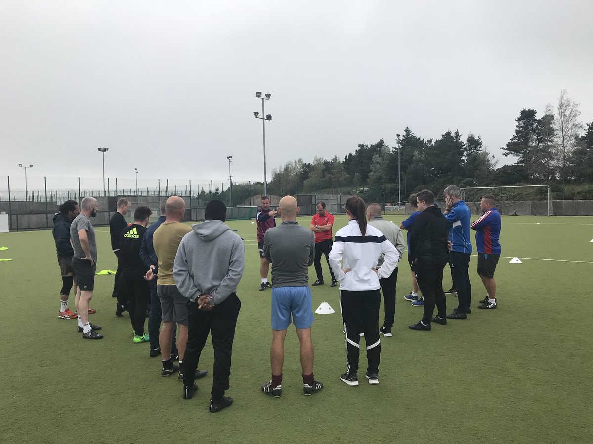 NiallORegan29's tweet image. Excellent few days on the National C Licence @FAICoachEd @FAIreland in @salthilldevonfc with 20 coaches working toeards the completion of the National C. Lots of good discussion, debate, on and off the pitch. Excellent learning environment @jasd1974 #lifelonglearning