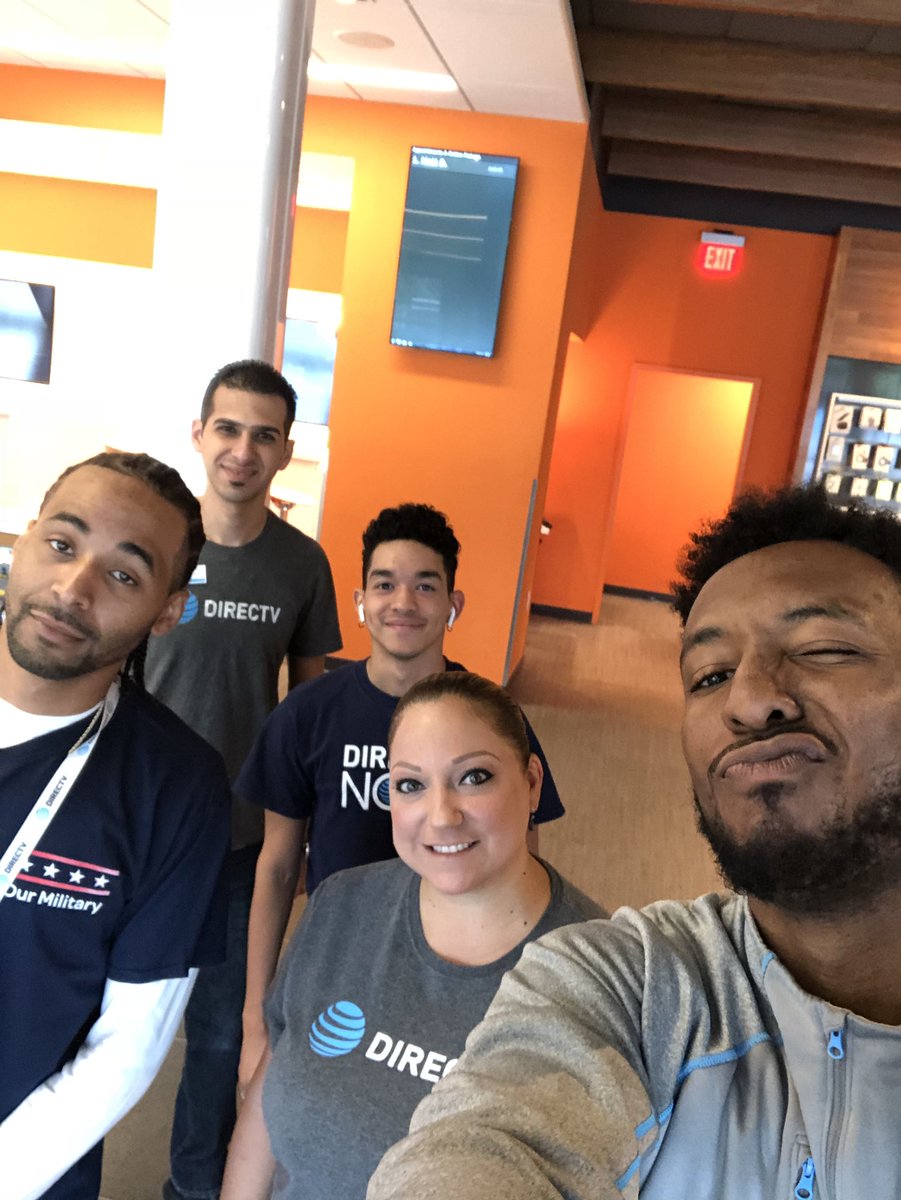 #SundayFunday #CapitalBlvdSquad  <a href="/404girl/">Betsy Francis</a> @MidAtlantic1860 <a href="/AllyG52/">Allyson Gilberto</a> <a href="/GKeiling/">Greg Keiling</a>