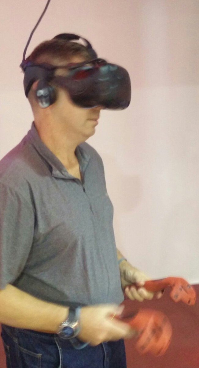 hktans's tweet photo. So much fun today exploring and playing virtual reality games with #ishcmcib team building.. #funability #kidsagain @peterson_kurtis @rebelleader18 @BarrowcliffJane @tafoard @nancysnyder0218 https://t.co/64HZWYWfiJ