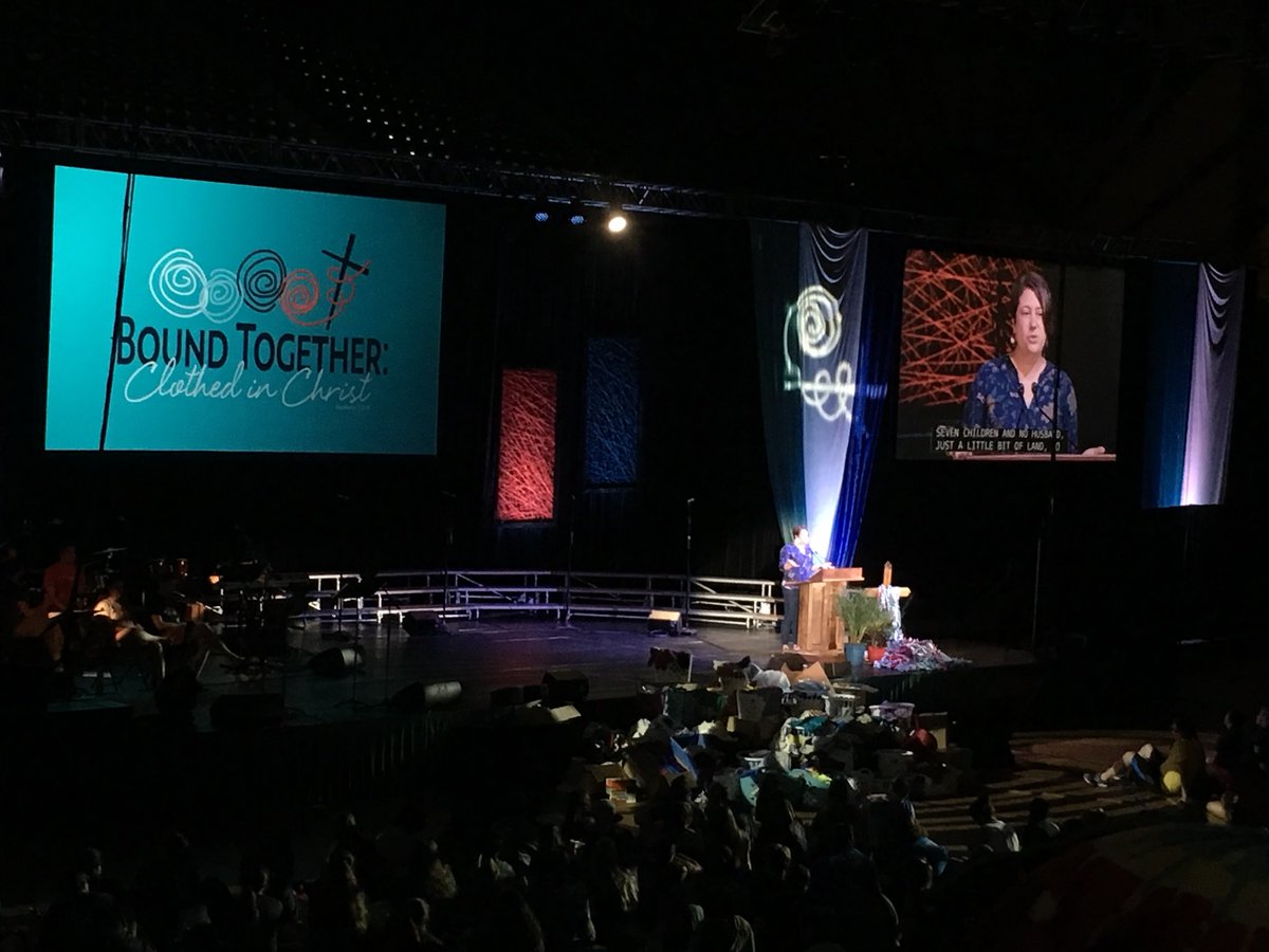 Beklh170's tweet photo. Sister Dana preaching the Word. Exodus 1:1-20 #cobnyc18 https://t.co/UTYcTCkZyq