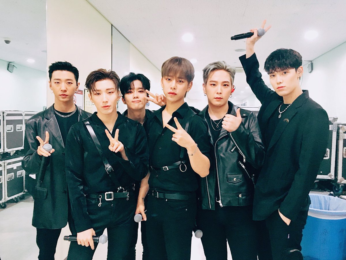 bapareking5's tweet photo. It's upsetting that some BABYz think that B.A.P confirmed that they're disbanding. THEY ARE NOT DISBANDING.That Soompi article made it worse. Please don't overreact & trust our boys.Honestly it makes me mad seeing non-babyz say"and I was just about to Stan them"😒 #ForeverWithBAP https://t.co/nlBQHko5yL