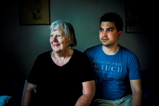 Seniors and students living together to save on rent, find 'family'  ottawamatters.com/national-news/… https://t.co/3121Laof1t