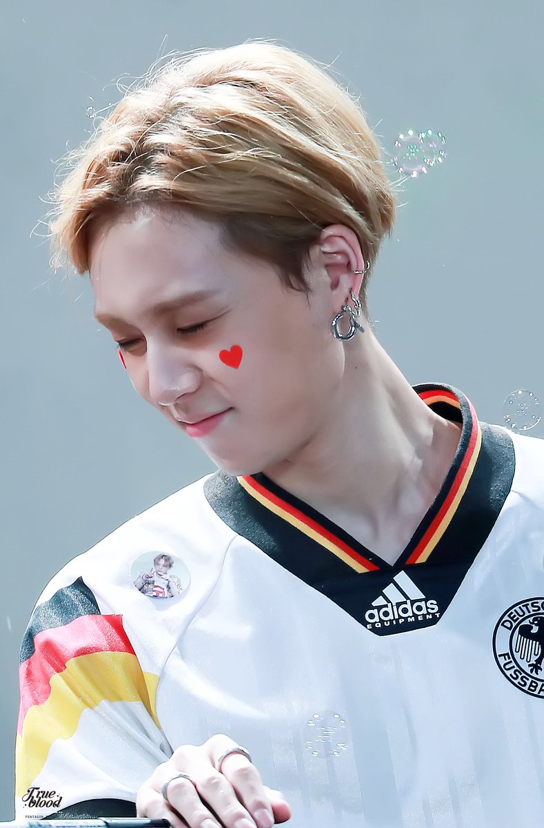 트루 블러드❣ tweet media