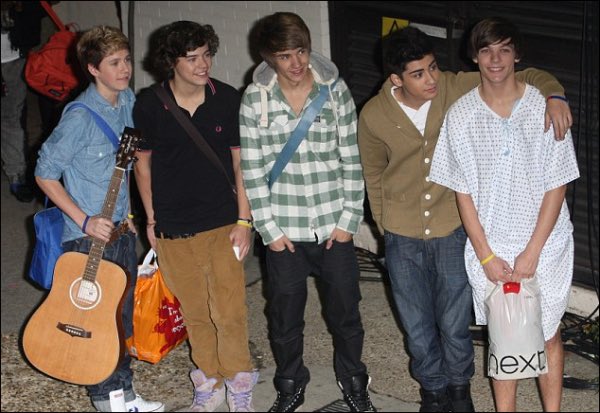 1D_175cm's tweet image. #8YearsOfOneDirectionFromJapan 
#8yearsOfOneDirection