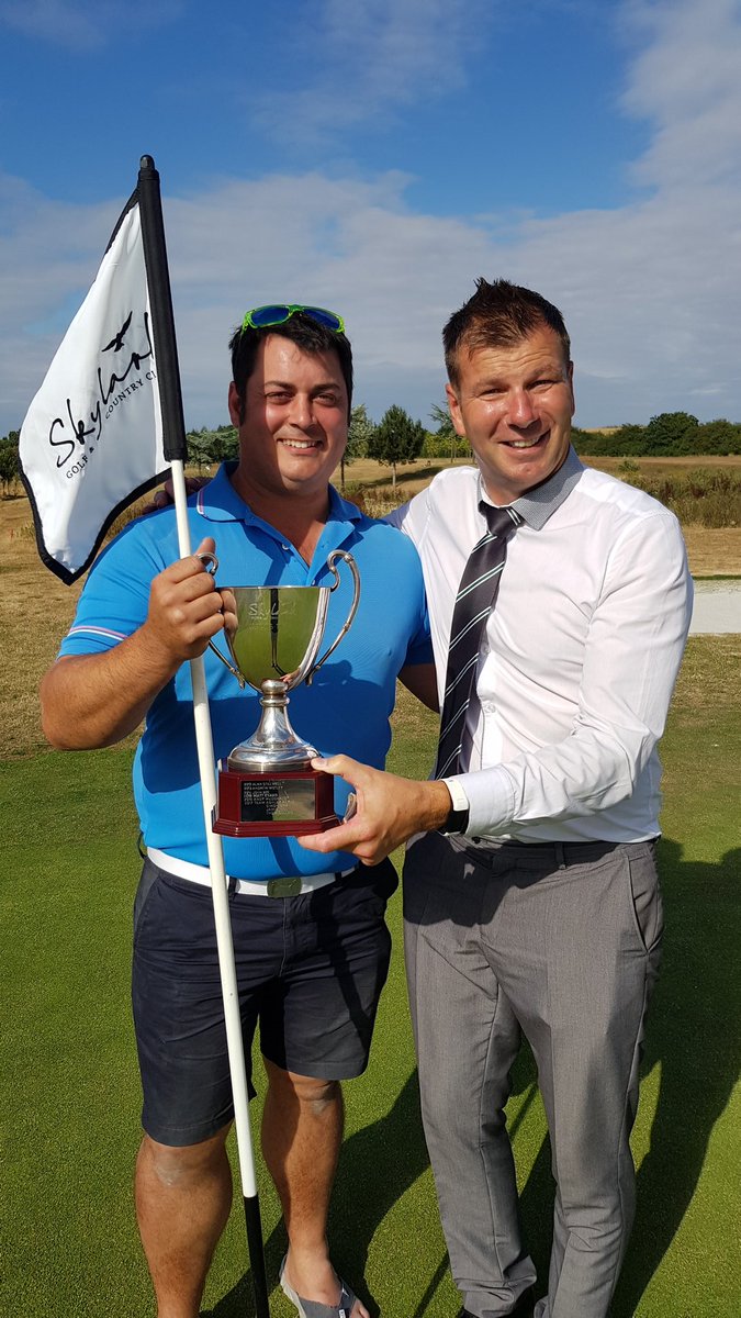SkylarkClub's tweet photo. What a day! Over £6000 raised from the Club Captain's Charity Day for the Southampton O.T.A.R.S! 

Well done to David Parker for winning the Captain's Trophy with an impressive 43 points! 

Thank you to all those who donated! ⛳ https://t.co/KcQ5gEdr1s