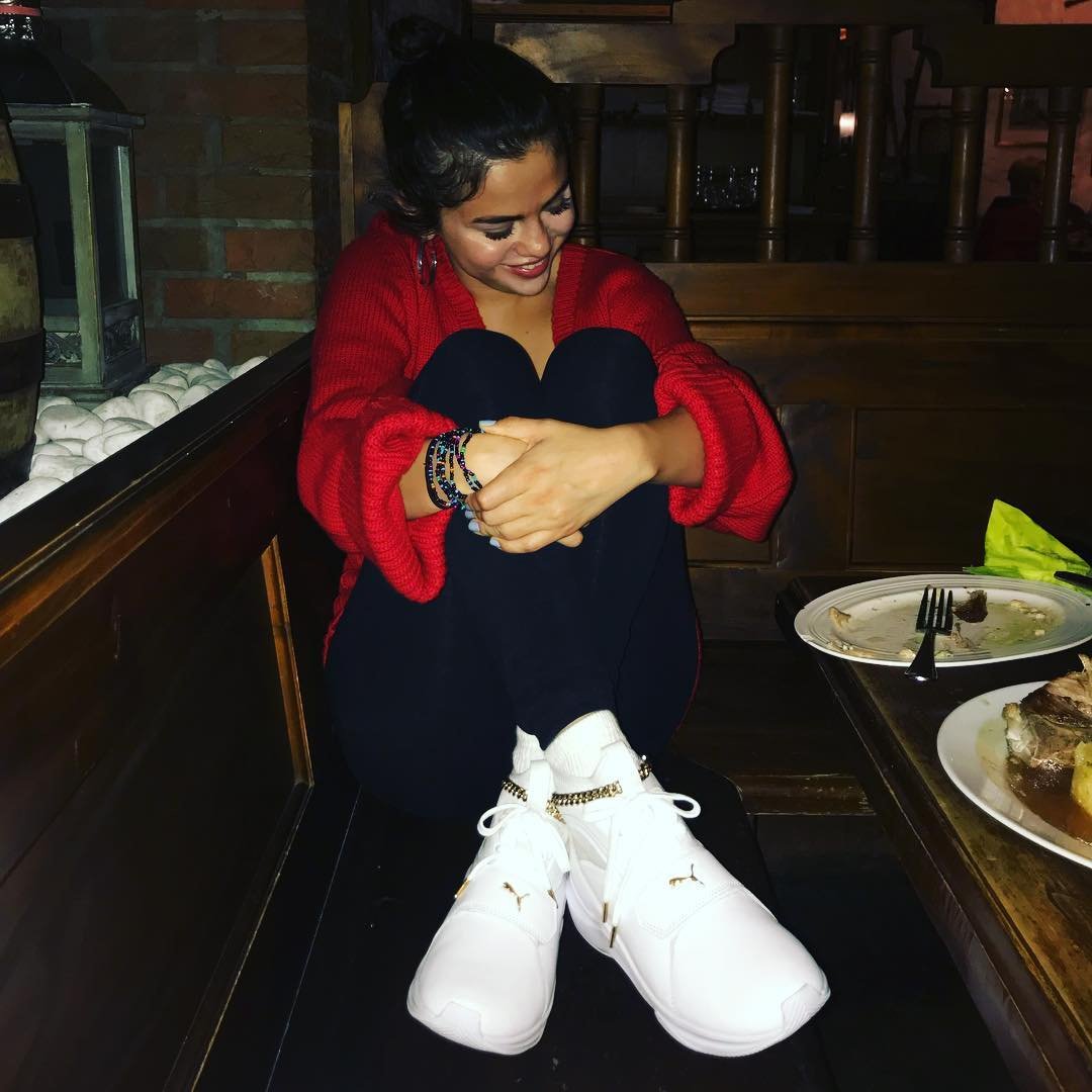 Happy birthday,  Photo: Selena Gomez 