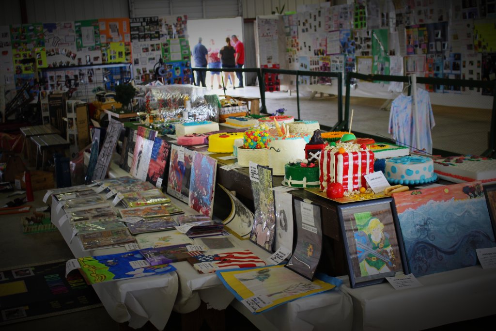 OSUEButlerCo's tweet image. Awards for Special Interest projects begin at 5:30 pm! #gettothebcfair #ohiofairs