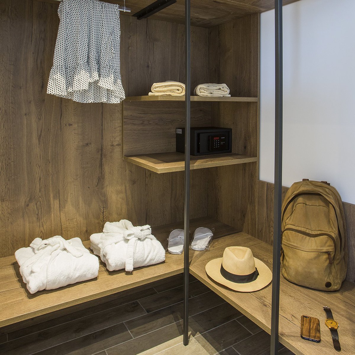 OlympionH's tweet photo. Health Love Happiness and... WALK IN CLOSET ;)
______________________________
https://t.co/pUs1A0URXw #OlympionSunset #ExclusiveBeachFront #GardenView #Halkidiki #Summer2018 #Greece #HotelinGreece #direktamStrand #лето2018 #Sommer2018 #BeachFront #Strand #Sunsetismyfavoritecolor https://t.co/mVmRPLq7uj