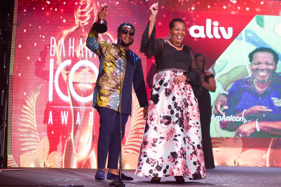 Congratulations ONCE AGAIN to our founders Jay &amp; Hilda Forbes for receiving the coveted Bahamas Icon award in the Entrepreneurship category . We are truly proud of you !! The Bahamian Icon Awards #Icon #TastyTeas #Bahamas