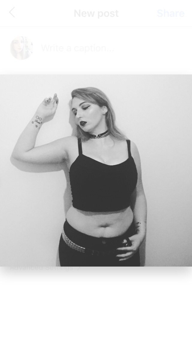 Follow me on insta for more! instagram.com/PunkPrincessMUA 🖤 #mue #cosplay #makeup #instagram #mua #geek #girl #girlswithtattoos #girlswithpiercings #rock #punk #skater #princess #art #nerd #marvel #LGBT #lgbtq #irish #vegan #choker #facepaint #hobby #fun
