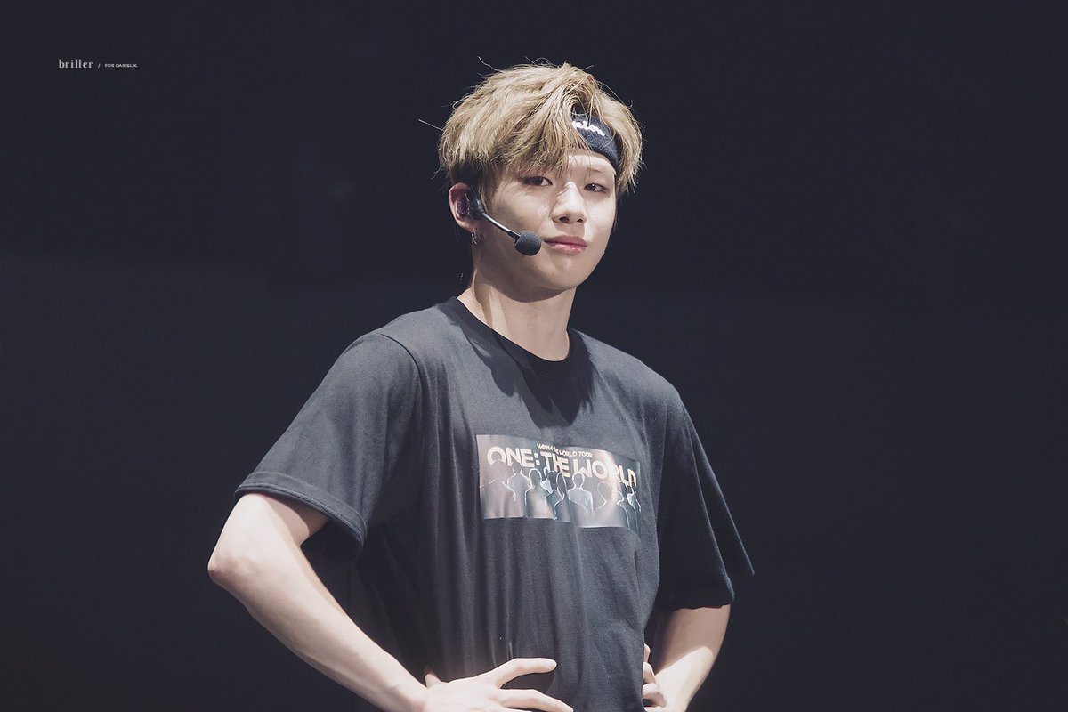briller_kdn's tweet photo. 180721 ONE: THE WORLD in Kuala Lumpur ❤️❤️❤️

#강다니엘 #kangdaniel #워너원 #wannaone https://t.co/oaEP5hW2t4