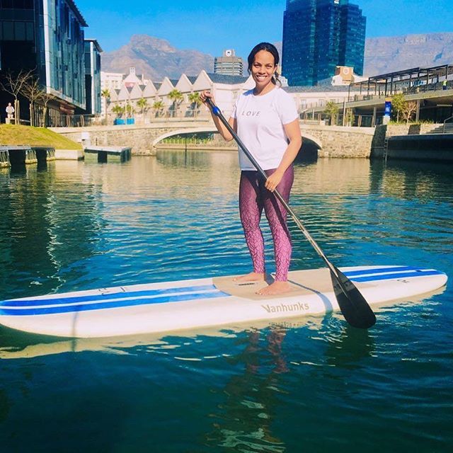 thetravelmanuel's tweet image. SUPPing in the city on a beautiful day. @capetown_sup #lovecapetown #supping #travel #V&amp;amp;AWaterfront #canals #meetsouthafrica ift.tt/2LuMmVh
