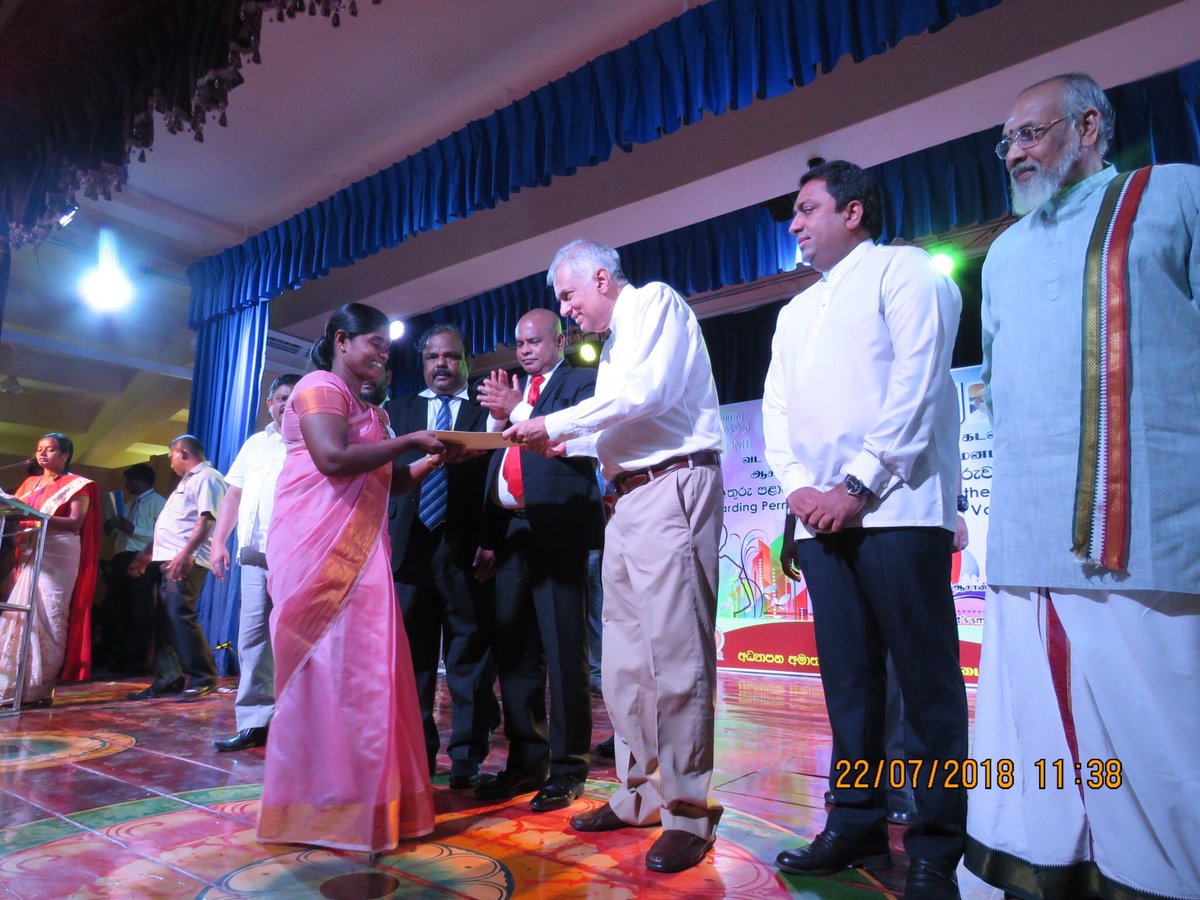 garikaalan's tweet image. CM #Wigneswaran said power of appointing teachers/transfers to schools come under purview of PC should be granted to PCs since lower level teaching appointments/Diploma can be issued based on PC’s need; noted currently Central Govt has to decide on such matters. #PowerDevolution