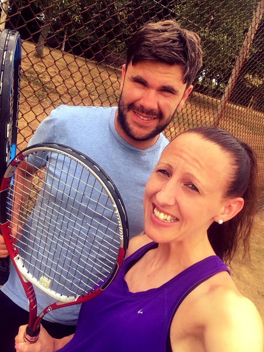 MissZoeGroves's tweet photo. What was supposed to be a chilled day ended up in purchasing new sneaks and a game of tennis 🙈🎾! #wearenotcompetitive #sporty #nike #hot #icelollyreward https://t.co/vcHWGqEtqK