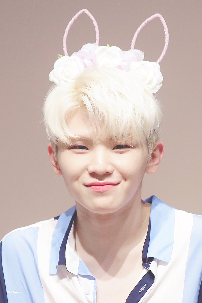 mintbreeze_wz's tweet photo. 180722 #우지 #세븐틴 https://t.co/rkuHoogLY2