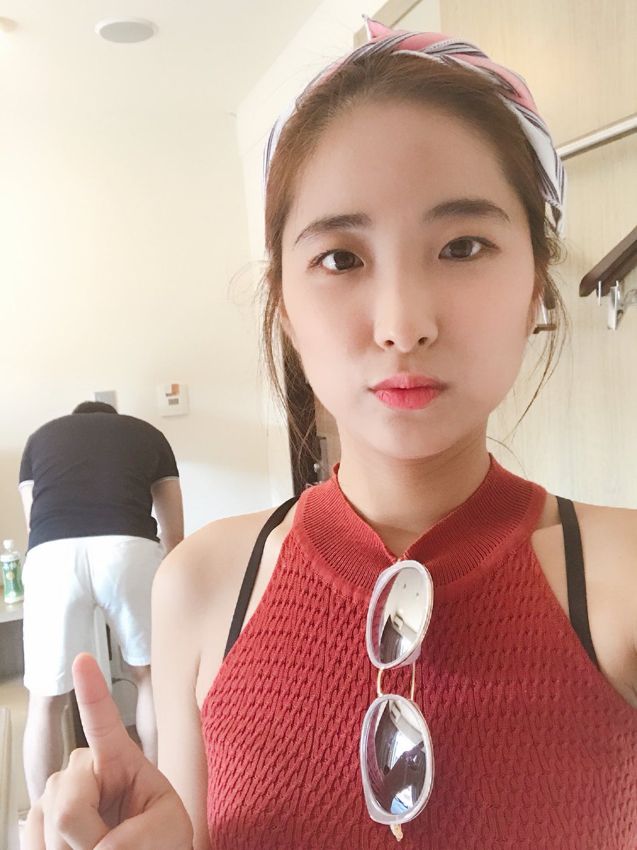 psy0622's tweet photo. 오후 2:30쯤 테라스 갤러리아 호텔에 도착해서 체크인 https://t.co/YCv5bBIxbs