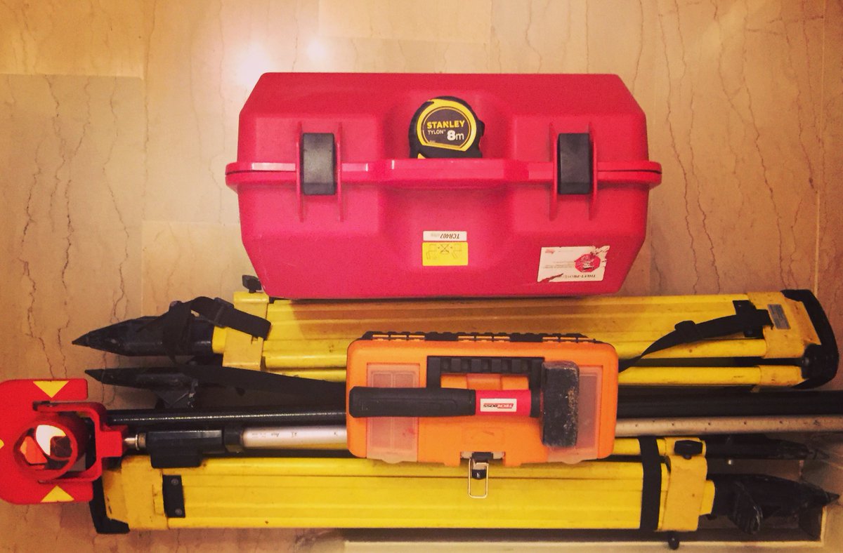 Το ΤοπογραφΩ αναζητά εξωτερικό συνεργάτη τοπογράφο μηχανικό, πενταετούς εμπειρίας ως ελεύθερος επαγγελματίας. Προτιμώμενη περιοχή δραστηριοποίησης, Αθήνα βόρεια προάστια.

Επικοινωνία: topografogr@gmail.com, 2130.888.888.
topografo.gr