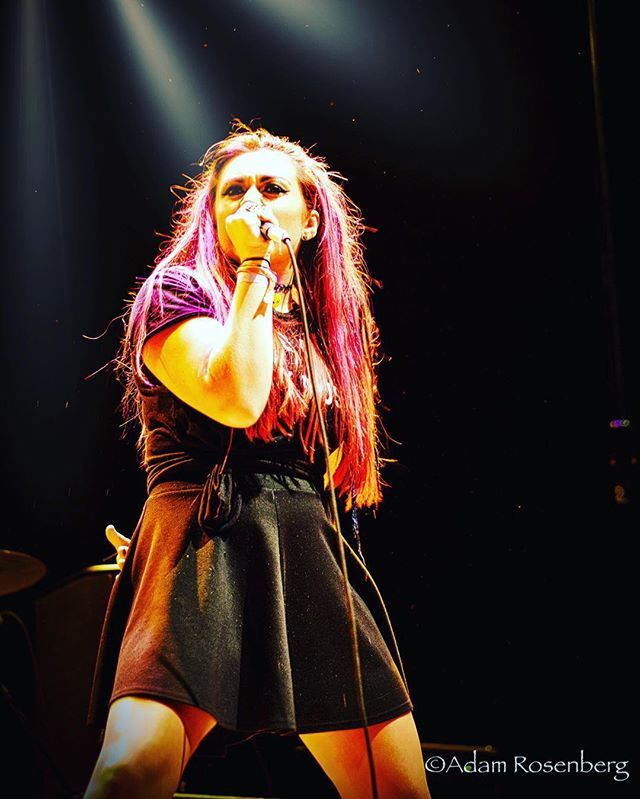 muppet_drummer's tweet image. Bronnie in the spotlight!! #bronnie #bronniemusic #thefire ift.tt/2LpuX0r