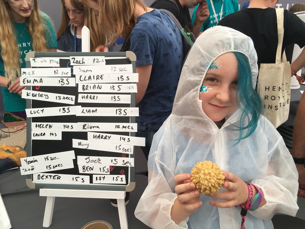 bobbly72's tweet photo. Isy had a brilliant time learning about science over the w/end with @royceinstitute s super friendly and enthusiastic staff @BD18 @jodrellbank @bluedot2018 #science #GenerationRoyce #Bluedot18 #missioncontrol https://t.co/F2QxYSxWjK