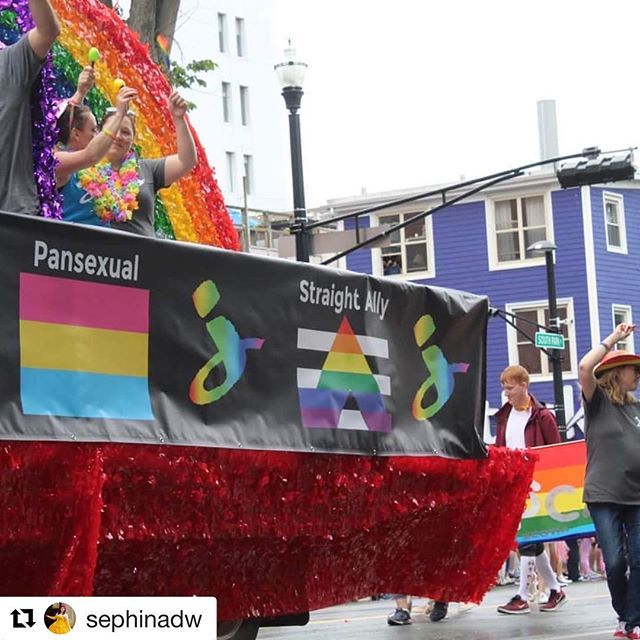 TheMariTimeLord's tweet photo. Hey @jazzaviationlp, you mind explaining your #asexual #erasure there? #nottheA #AforAsexual #halifaxpride 
#Repost @sephinadw with @get_repost
・・・
That is not what the A stands for Jazz Airlines...
#asexualerasure #halifaxpride2018 #prideparade #ais… https://t.co/kQSTJqBrhI https://t.co/Vhcn9KXsO6