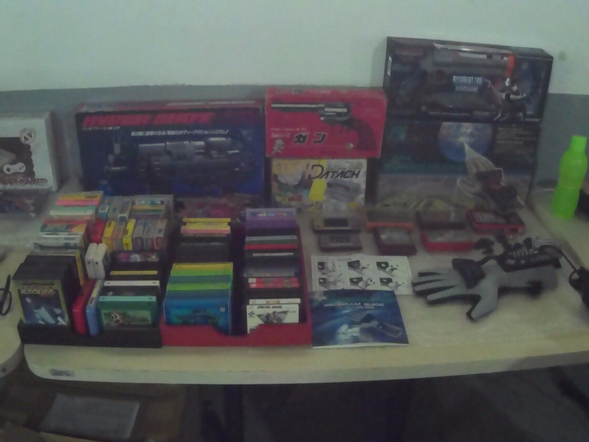 Visio2join's tweet photo. Mais um encontro do 2join aqui em Curitiba! Já é nosso 21° Encontro mensal!
#2join #Games #colecionador #oldschoolgaming https://t.co/6Ww4mhjrek
