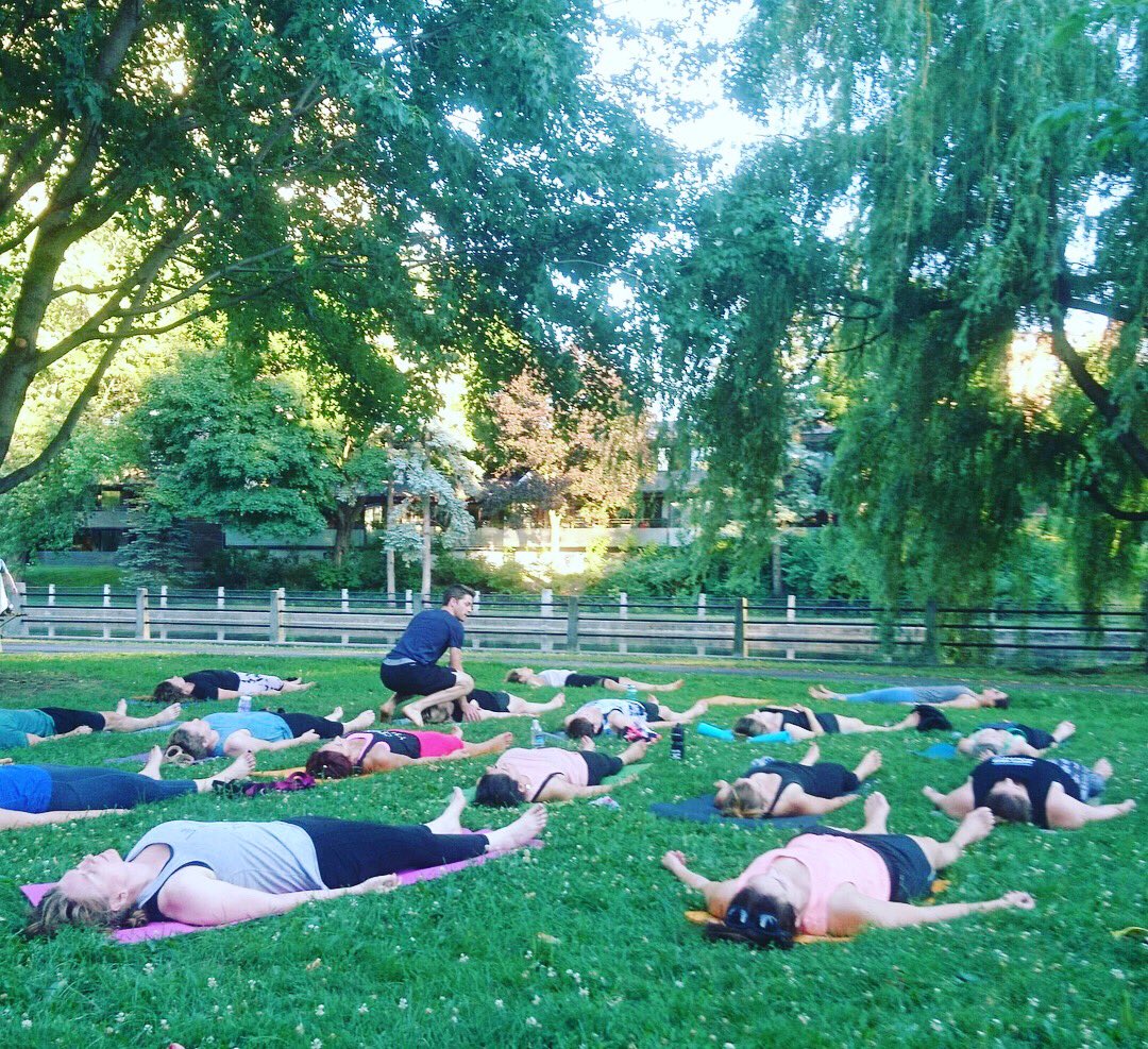 tdmottawa's tweet photo. We had a blast celebrating all those that completed June’s #20in30 #DaileyChallenge with a special outdoor class. ☀️🙌🤗 ... we may have even found a new #barre! #doitdailey #youdidit #ottawafitness #rideaucanal https://t.co/JpFwHWInuq