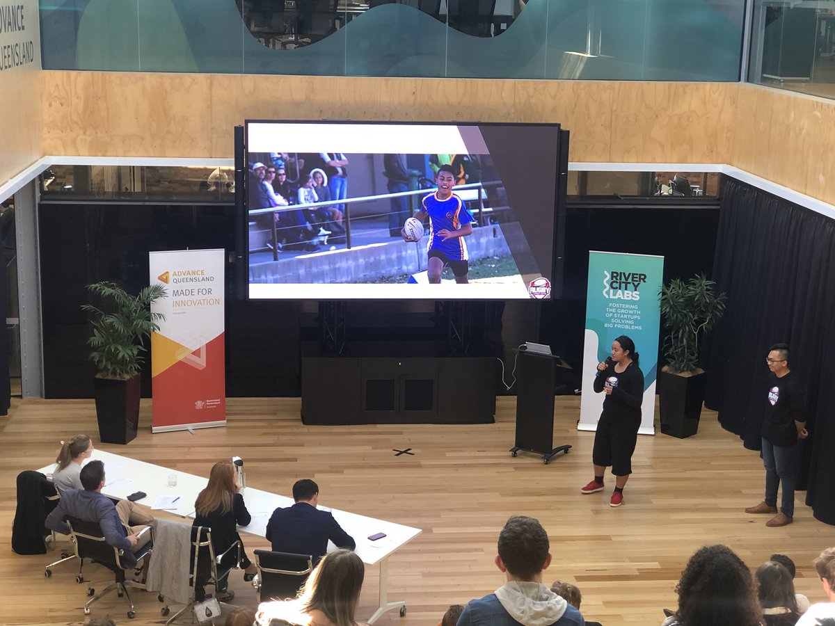 yasgrigaliunas's tweet photo. The passionate team at #RubgyLeagueRising sharing their platform to support the development of #rugby players!  Lots of #Passion and #Grit on stage!  @RiverCityLabs @YS_Comp @AdvanceQld #YSComp18 https://t.co/OONCfYoJ9h