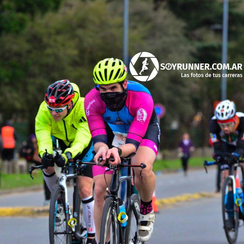 SoyRunnerArg's tweet photo. Hoy se realizó la 11° Edición del Circuito Duatlón de la Ciudad de Bs As.
Si corriste la 2° fecha en los bosques de Palermo podés encontrarte por nombre y apellido o N° de dorsal en:
📷 https://t.co/WLNE2SZvvw 📷
Las fotos de tus carreras
#duatlón2018 #duatlon2018 #dua18 #DUABA https://t.co/5ahedcnltU